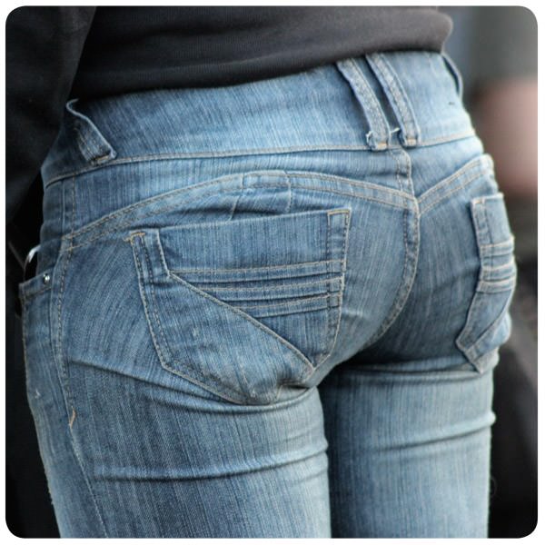 Los jeans pus-hup: acusan o salvan?