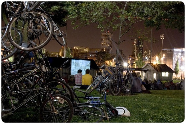 Del autocine al bici-cine 3