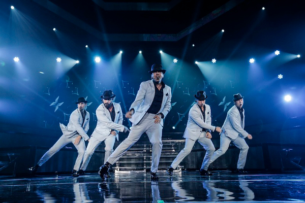 James Corden y los Backstreet Boys traen de vuelta las boy bands 2