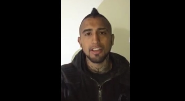 Video de Arturo Vidal tras choque 10