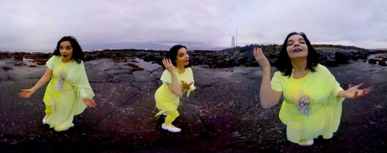 Stonemilker, el alucinante nuevo video de Björk 2