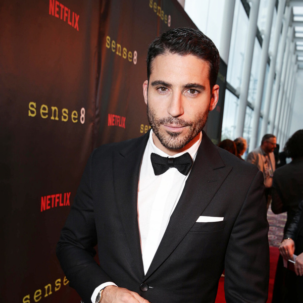 Miguel Ángel Silvestre de Sense8: mino 3