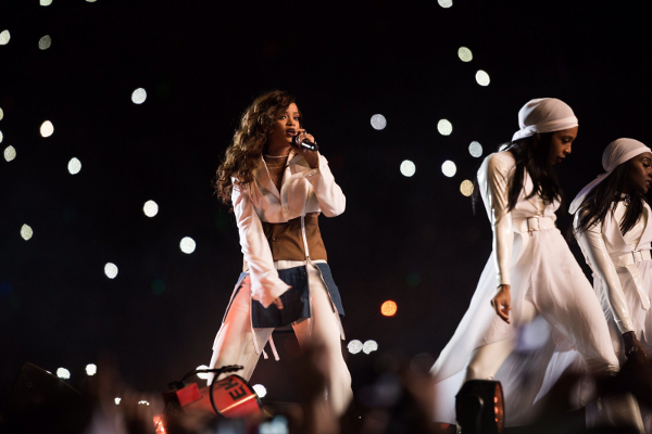 Rihanna en Chile: la espera y los medley 3