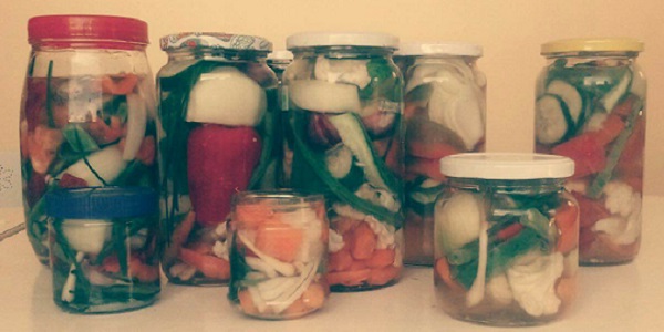 Cómo preparar verduras encurtidas caseras 2