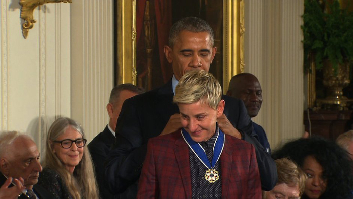 Ellen y la emocionante Medalla de la Libertad entregada por Obama 2