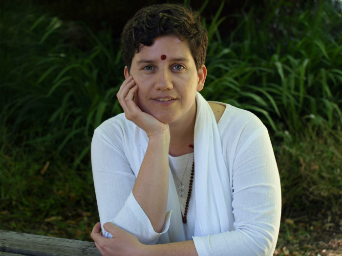 Shree Devi Maa meditar