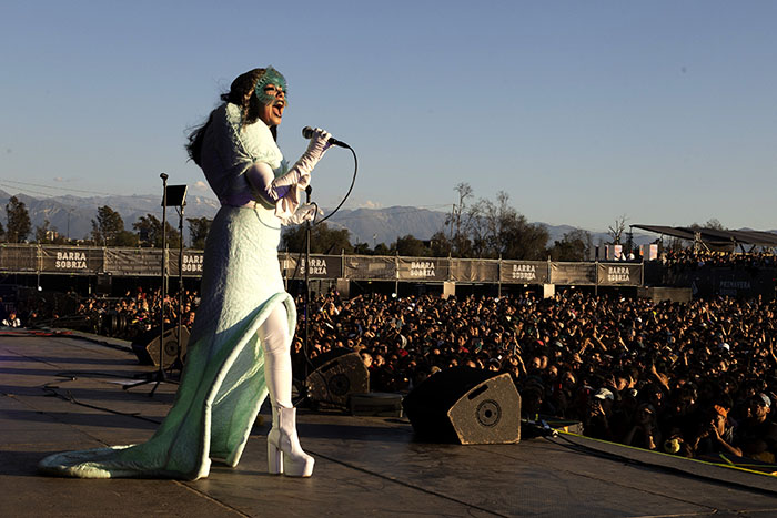 Björk en Primavera Sound Santiago, un inolvidable atardecer en medio de nuestras montañas 3